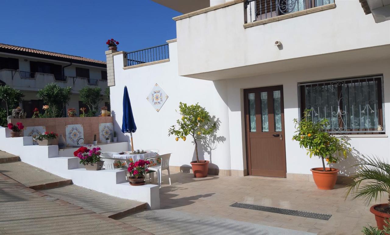 Ferienwohnung Casa Vacanze Bergamotto & Limoni Drapia Exterior foto